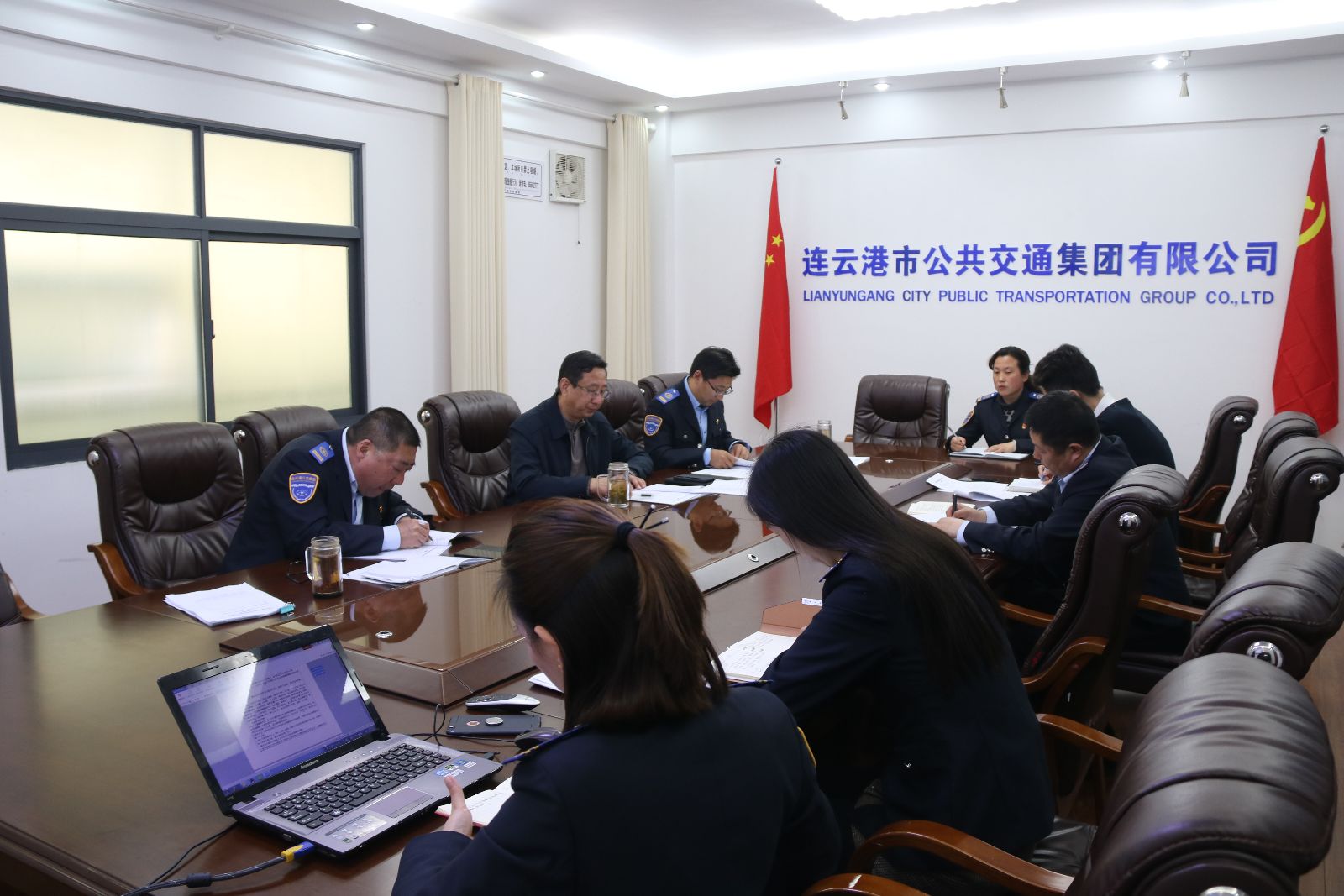 公交集團召開2018年人大建議、政協提案辦理工作專題會議